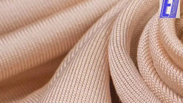 Vải dệt kim có nóng không? Sự thật bạn cần biết trước khi chọn mua